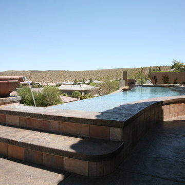 Negative Edge & Perimeter Overflow Pools in Las Vegas, Poolscapes LLC