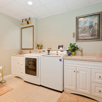 Finished Basement w/Game Room (Manchester, CT)