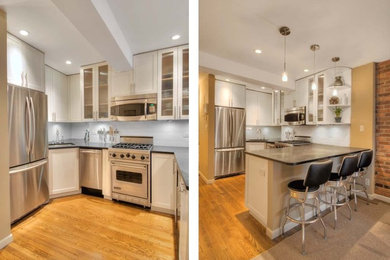 Transitional kitchen photo in New York