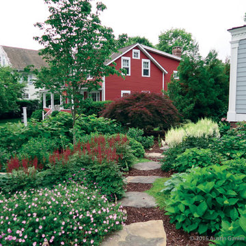 Circular Waterfront Garden - Darien, CT