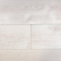 European Oak &frac34;&rdquo; Hardwood Flooring, Hint of Gray, Color Kiel - Hardwood Flooring