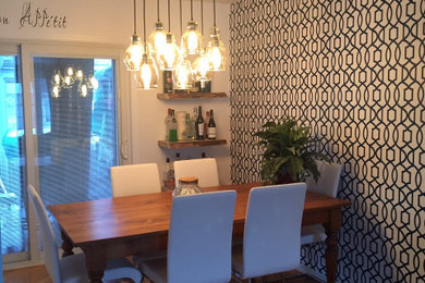 Inspiration for a contemporary dining room remodel in Montreal