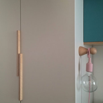 Aménagement sur mesure d'une chambre avec coin bureau