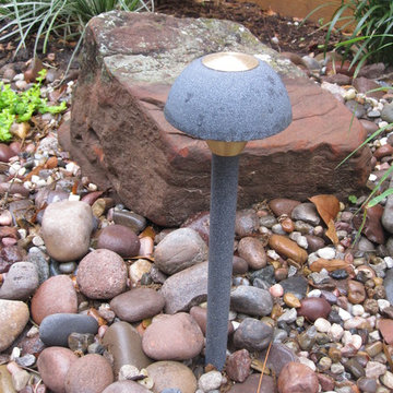 A wrap around garden with a fabulous water featurel!