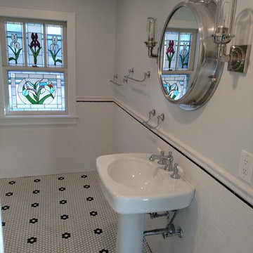 Farmhouse Bathroom