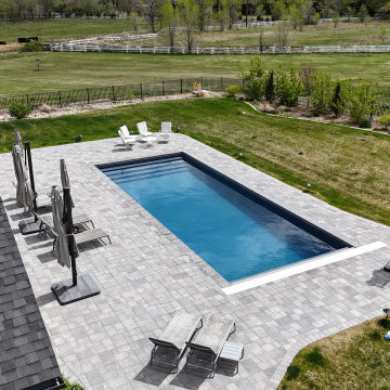 FIBERGLASS POOLS