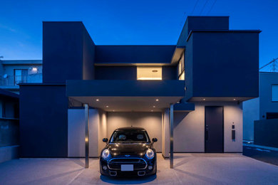 Minimalist exterior home photo in Osaka