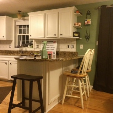 Kitchen Cabinet Refacing and Resurfacing