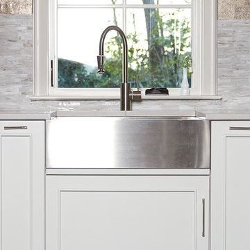 Atlanta Homes & Lifestyles Holiday Home 2015