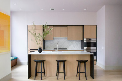 Inspiration for a contemporary kitchen remodel