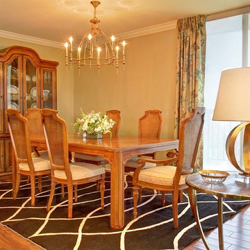 Luxurious Lakefront Corner Unit
