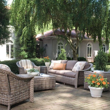 Lane Venture- Outdoor Furniture