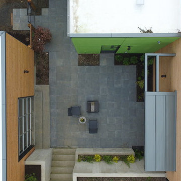 Panavista Hill House