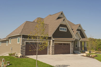 Example of a transitional exterior home design in Minneapolis