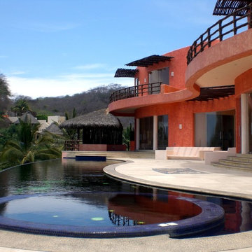 Mariposa House