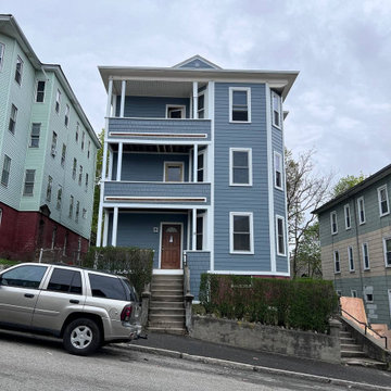 James Hardie in Boothbay Blue