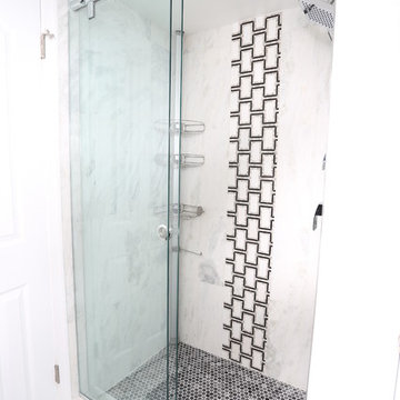 Contemporary Guest New Orleans Bathroom