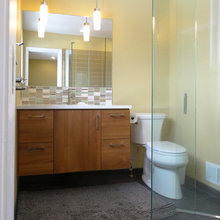 mid cent bathroom