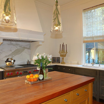 Traditional English Style Kitchen Cherry Island Top