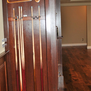 Luxurious Basement Bar