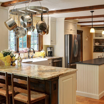 Open and Light Kitchen