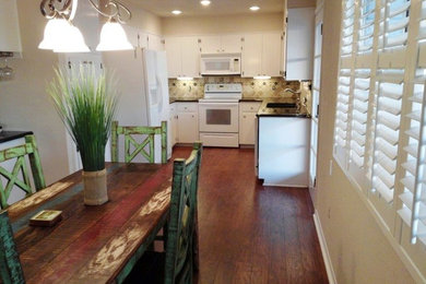 Kitchen photo in Austin
