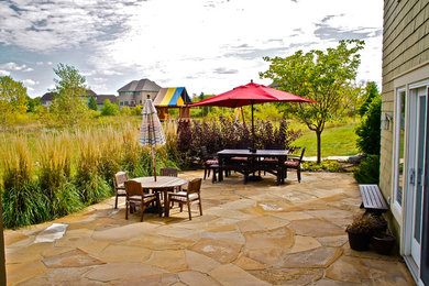 Example of a patio design in Minneapolis