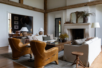 Example of a living room design in Oklahoma City