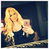 Taylor Pierce's photo