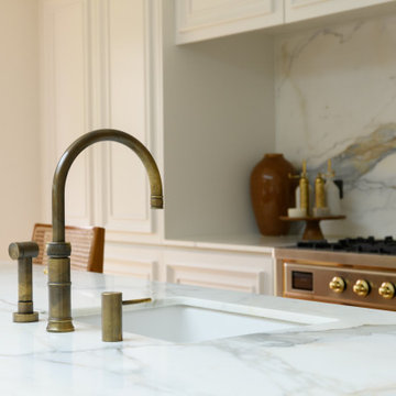 Traditional Mapesbury Handleless Kitchen - Epping