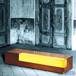 Modern Italian Coffee/Side Tables - Products