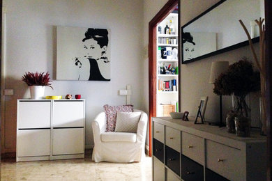 Idee per un ingresso o corridoio minimalista