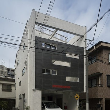 Five Slit House