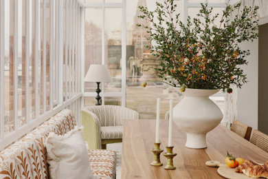 Contemporary living room in London.