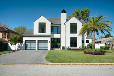 Home design - transitional home design idea in Orlando