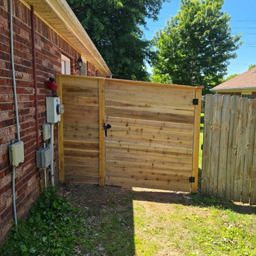 Horizontal Cedar Privacy Fence & Custom Metal-Framed Gate in Fayetteville, AR