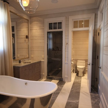 Silver Master Bathroom Suite in Alternating Fine Fringe Burlapp