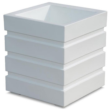 Mayne Freeport 18x18 Square Traditional Plastic Planter in White