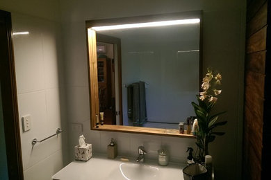 Photo of a modern bathroom in Brisbane.