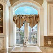ARCHED KITCHEN WINDOW