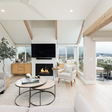 Solana Beach, Retired Right