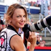 Heidi Hollinger's photo