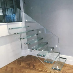 Floating glass staircase - Hardware