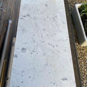 Restoring the Appearance of a Heavily Soiled Marble Tabletop in Pangbourne