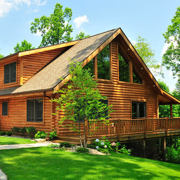 Lunden Log Cabins
