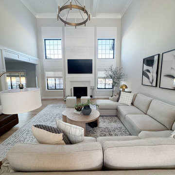 The Via Serbelloni New Build: The Modern Organic Main Floor