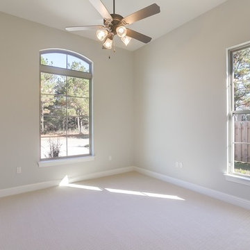 301 W Longview, Madisonville
