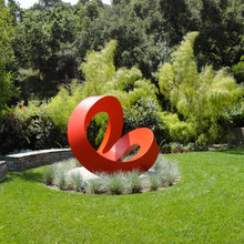 Garden sculpture