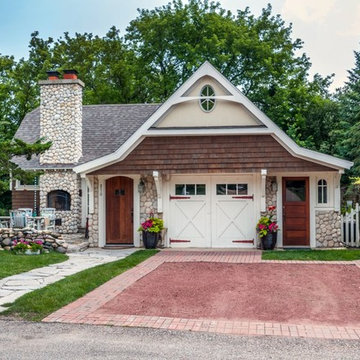 Geneva Lake Cottage