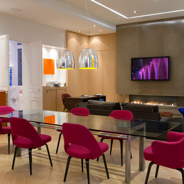 Un appartement d'un collectionneur d'art contemporain